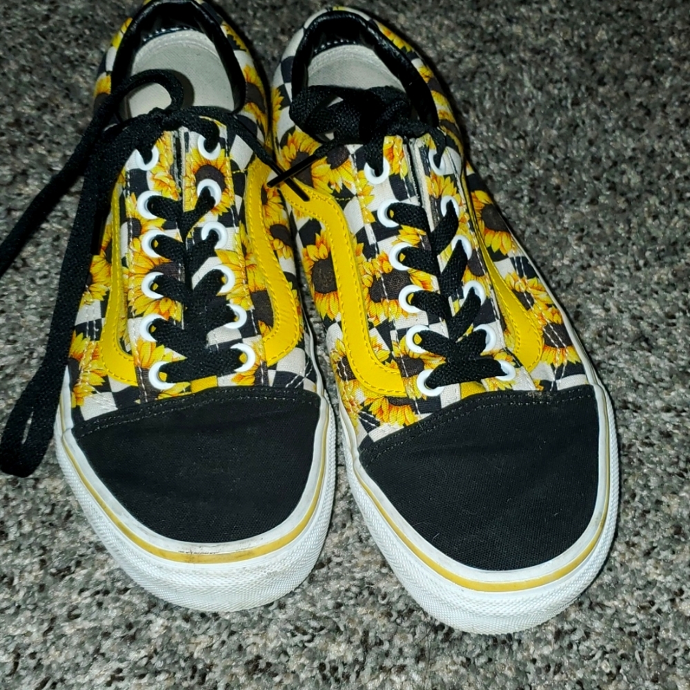 Sunflower vans